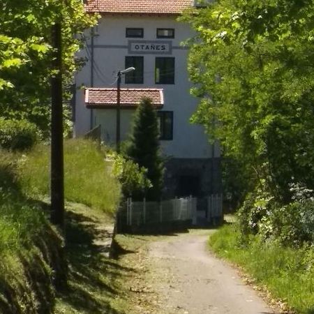 Gasthaus Castro Urdiales - La Vieja Estacion - Cerca De Bilbao Exterior foto